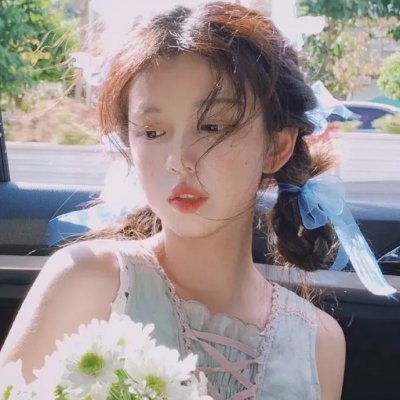 鬓边不是海棠红